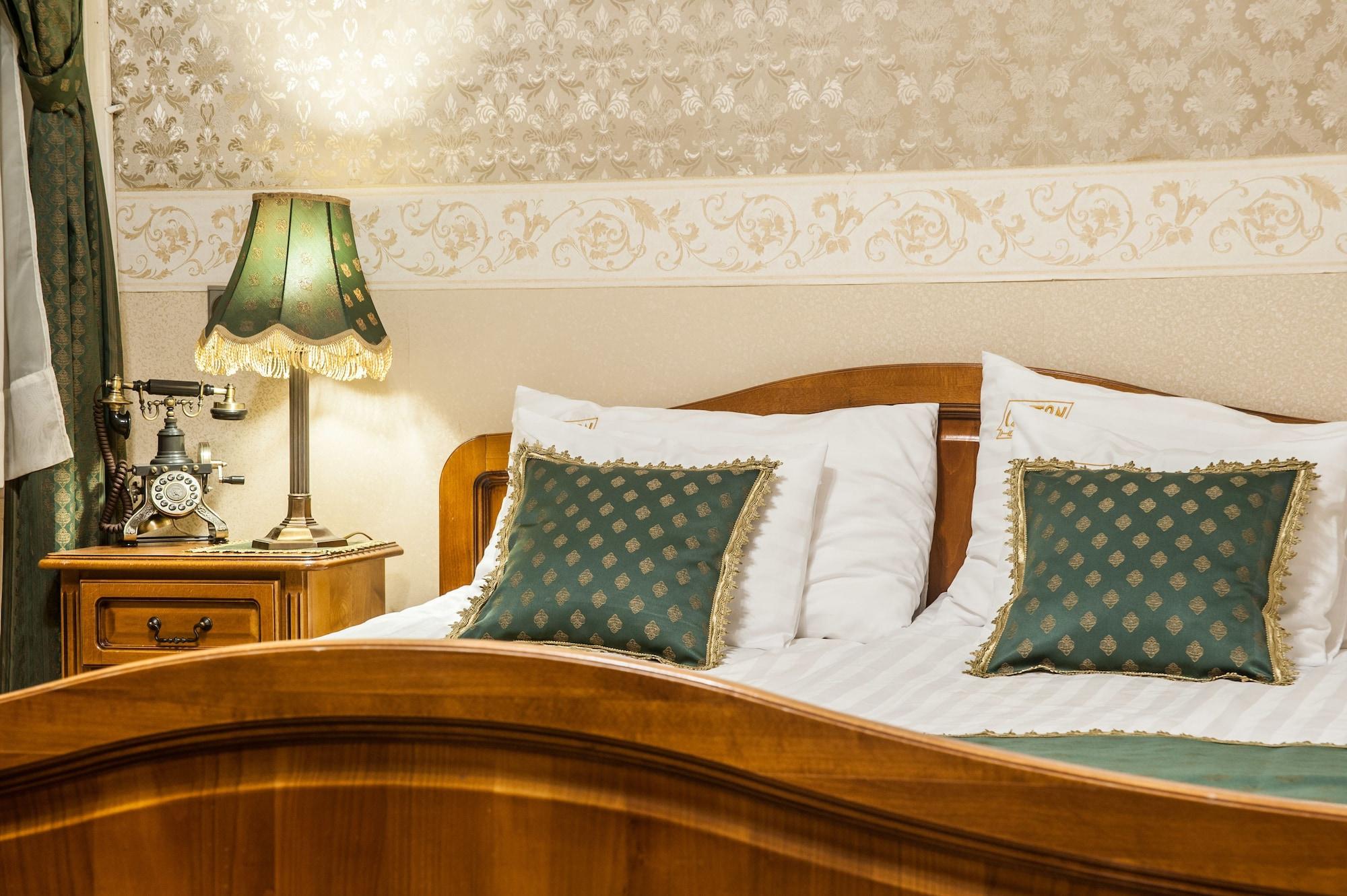 Cotton House Hotel Boedapest